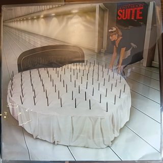 Portada de Honeymoon Suite